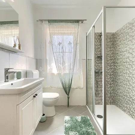 בית נופש Holiday Antonina By Interhome *